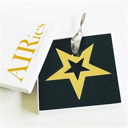 AIRIES - STJERNE VEDHÆNG, GULD, LARGE (3 stk tilbage)