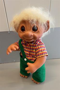 Dam Trolde - Kæmpe Troldedreng 44 cm (1 stk tilbage)